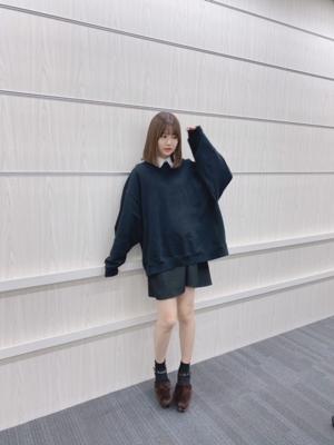 冬になると服の色落ち着かせがちになる。 - 画像2