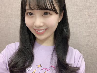マフラーを巻いた少女が。佐藤璃果 - 画像3