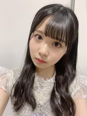 私はまだ何もと言うから 。佐藤璃果 - 画像4