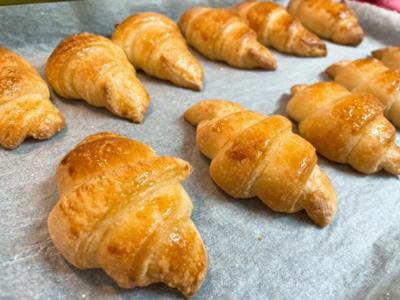 BOMBさんとクロワッサン🥐 - 画像1