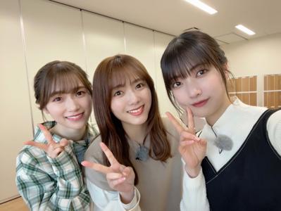 校舎と校舎の間で、5台ののサムネイル