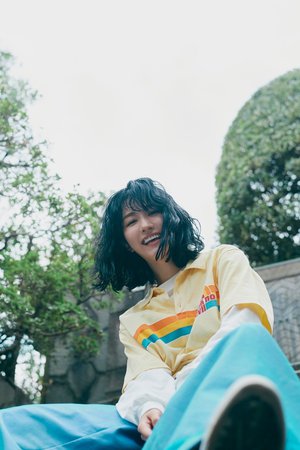 1st Photo Book - 画像2