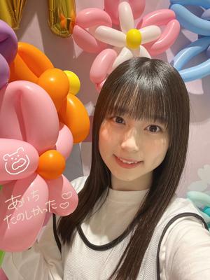 いつも写真の余白が気になって文字とか絵を書いてしまうんだけど…これってどうなんだろうと考えては消して物足りなくて戻して~   優柔不断じゃないんだけどなぁって（笑）のサムネイル