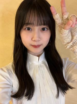 山下瞳月のサムネイル