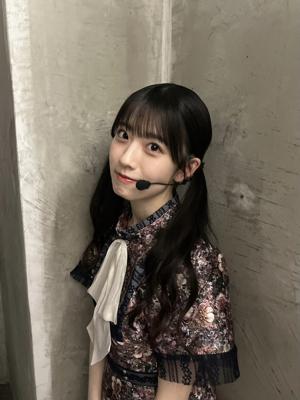 歌詞に「⋯」がたくさん使われていて、きっと 好き って分かってるのに、自分の中の気持ちに自分で気づいちゃってるのに、「⋯」にして、言葉で断言してないところが色んな感情を受け取ることが出来てグッとくる、断言してないなのか出来ないなのかは分からないけど、79のサムネイル