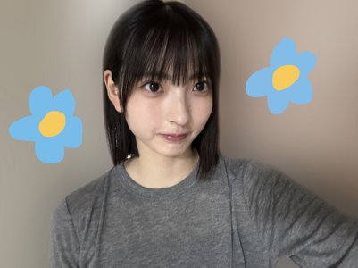 チェック  山田桃実のサムネイル