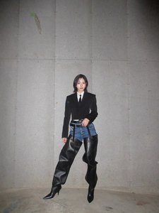 16th、発売 - 画像2