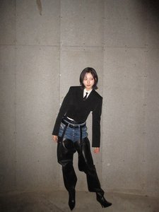 16th、発売 - 画像3