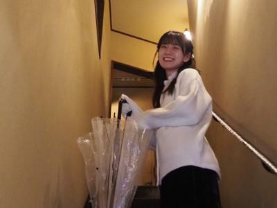 雨って珍しいから雨が降ってると嬉しいのだけど、お出かけしようと思ってて雨が降ってると少しだけ動きにくくなってしまうよね。でも雨の匂いとか空気感とか音は好き。なんか良いよね、28 - 画像2