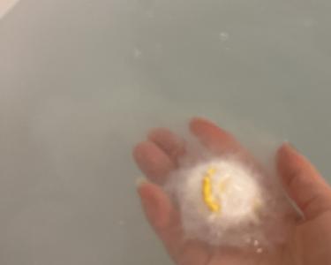 大切な何かが近くなると毎日鼓動が強く感じるのはきっといい意味も反対の意味もあるのだと思うけどそれをどう噛み砕いて自分に還元するか 今日もまた知らないうちに頭でぐるぐるしてる、77 - 画像5