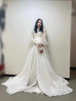 #140     9thシングル発売日🦢🤍 - 画像4