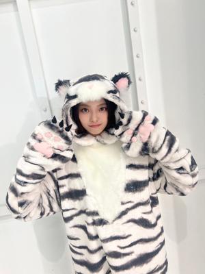 #183. 🐅🤍 - 画像4