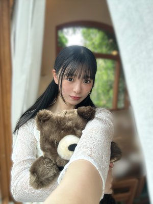 四つ葉         稲熊ひなのサムネイル