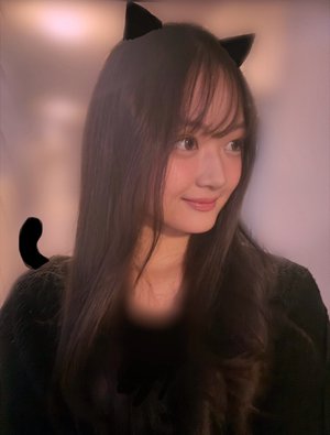 いたずらしちゃうよ🐈‍⬛　目黒陽色のサムネイル