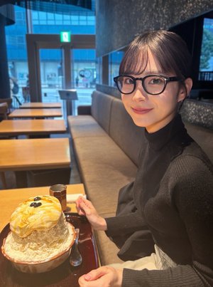 こたつで食べるアイスが美味しいということは、暖房の効いた店内で食べるかき氷は美味しいのですのサムネイル