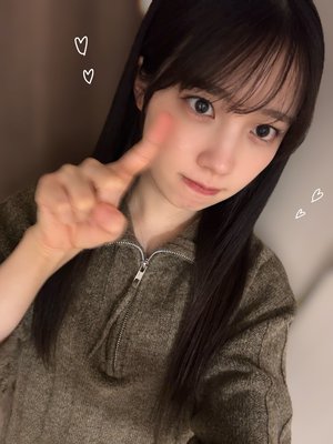 昨日冷蔵庫に挟んだあの指が痛い。涙 - 画像3