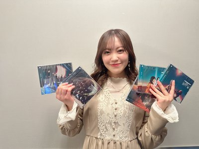 #382 14thシングル発売！のサムネイル